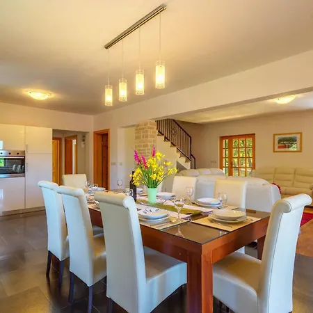 Paradiso Будинок відпочинку Задар