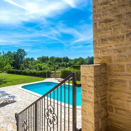 Paradiso Будинок відпочинку *