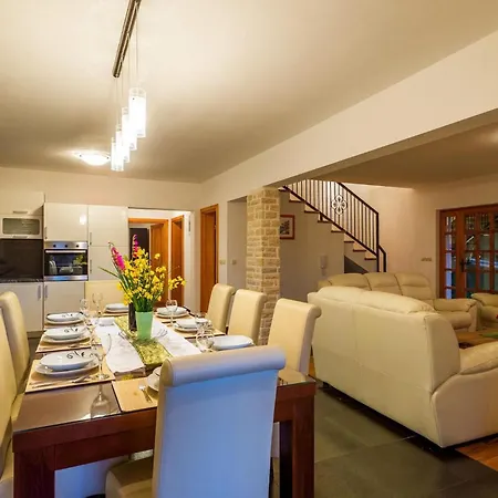 Hébergement de vacances Paradiso *